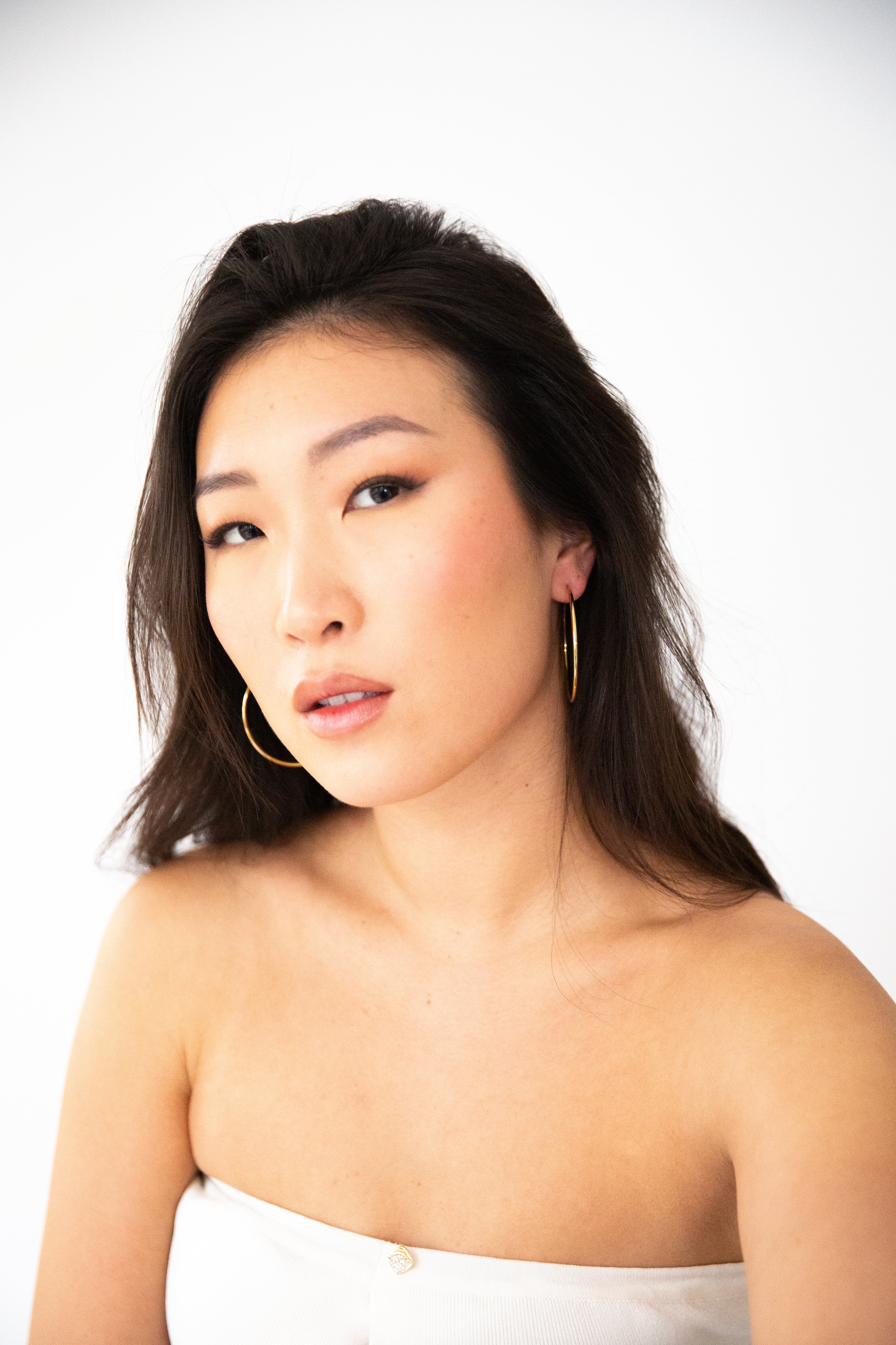 The Holly Hoop Earrings - Gold , 1.5 Inch